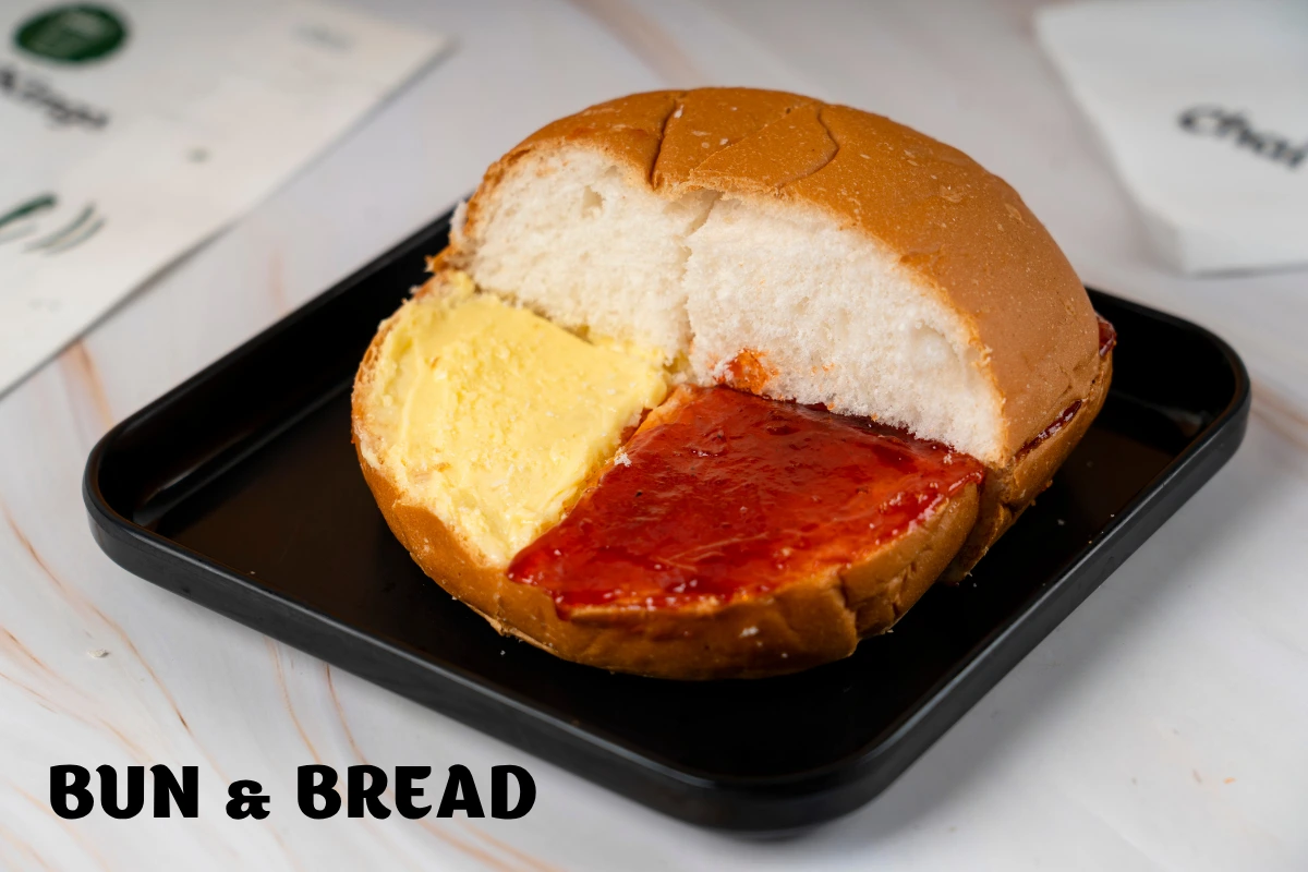 Chai Kings bun and bread
