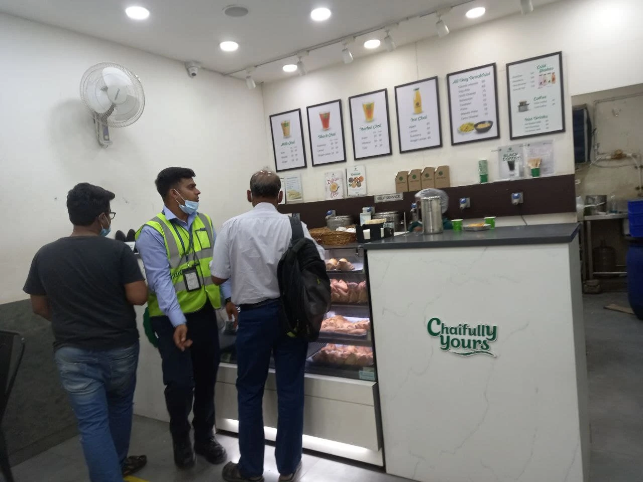 Chai Kings tea shop, Chennai Airport